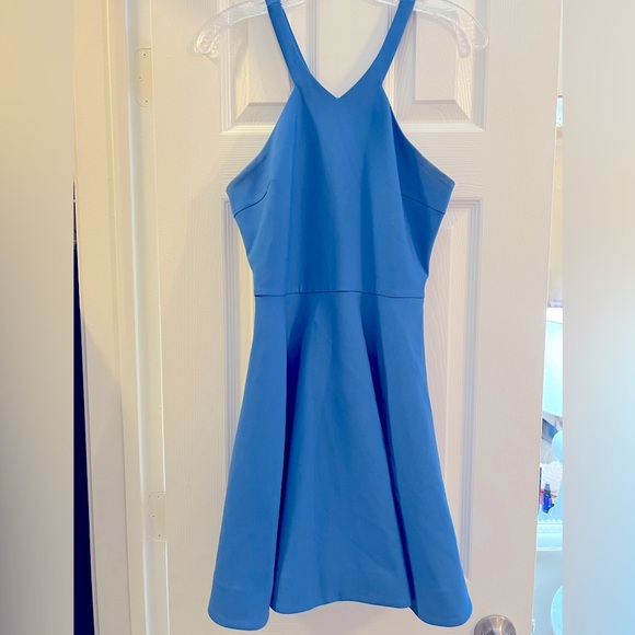 Elizabeth and James Dress - Picture 3 of 5